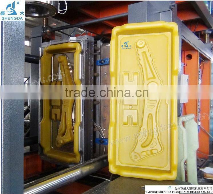 blowing machine makes huge toy