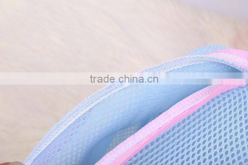 YIWU RODA 100% Polyester new style of pure color sandwich washing bag
