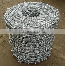 China Manufacturer Wholesale Cheap Barbed Wire , pvc coated barbed wire price per roll , low price barbed wire roll fence