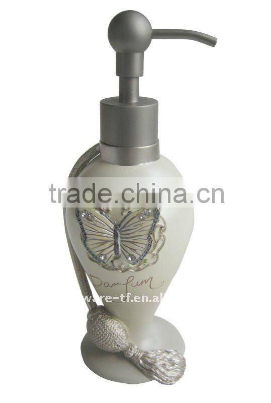 Polyresin bathroom liquid soap dispenser