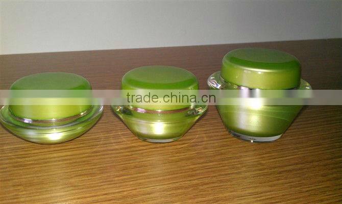 2013 New cosmetic plastic lotion bottle