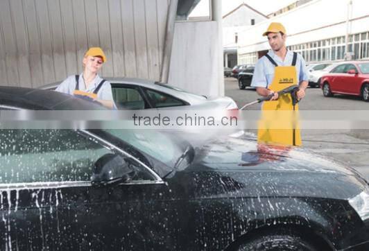 Poultry house cleaning equipment