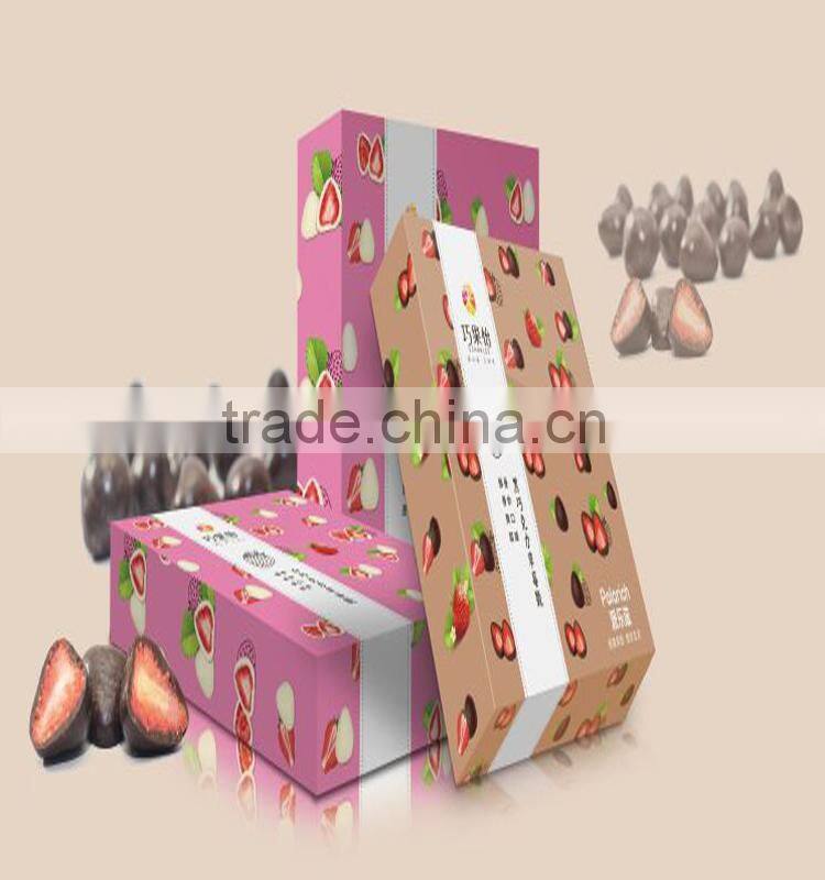 natural crunchy strawberry chocolate chips 15