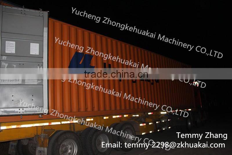 Tractor boom sprayer