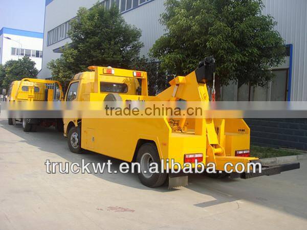 dongfeng 4x2 right hand wrecker tow trucks 3ton to 5 tons for sale