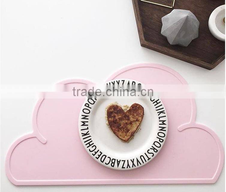4727cm Waterproof Silicone Placemat Bar Mat Baby Kids Cloud Shaped Plate Mat Table Mat Set Home Kitchen Pads