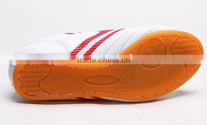 Wholesale good quality non slip soft martial arts taekwondo shoes