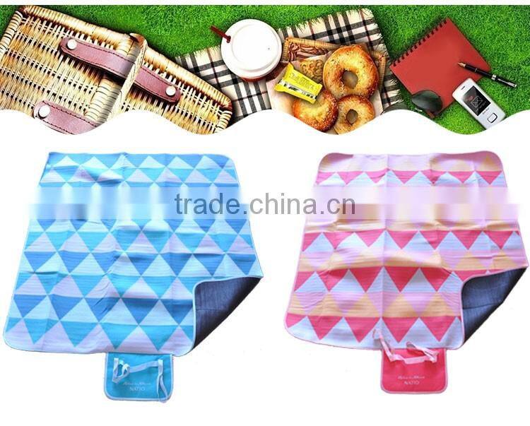 Easy Carry Polyester Moisture Blanket Microfiber Beach Mat