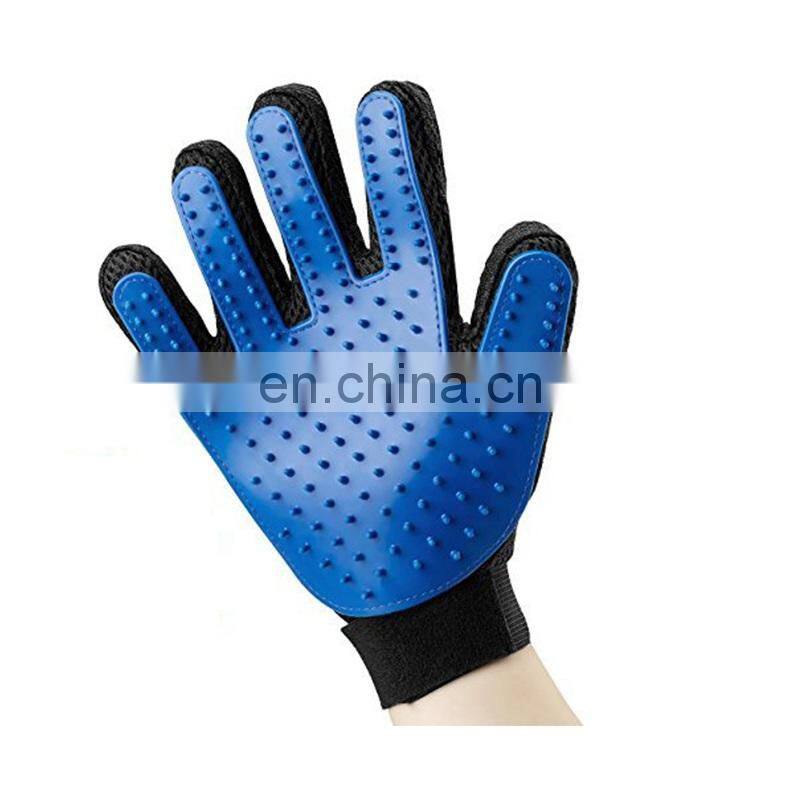 Manufacture Wholesale Massage Deshedding Hair Removal Brush Cleaning Pet Dog Cat Bath Grooming Glove For Dog Pet