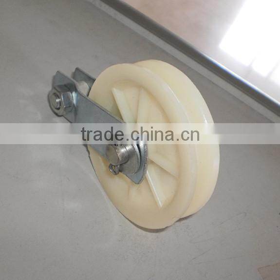Chicken house accessories equipment pulley for sale