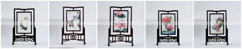 Chinese style multi-pattern small screen dual-faced silk embroideried furnishing ornaments with a wooden frame for decoration