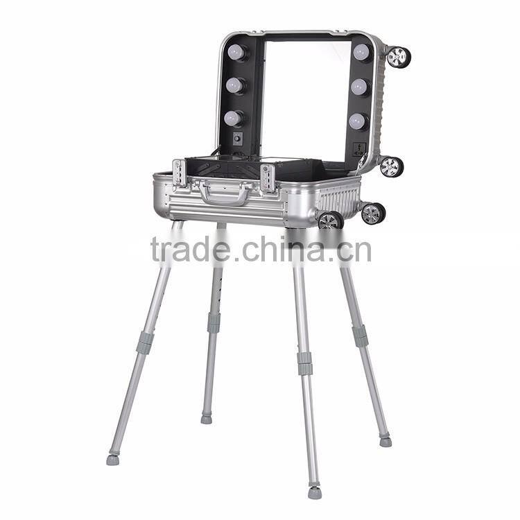 Hottest new Aluminum trolley makeup case Lighting Makeup Case with rolling wheels
