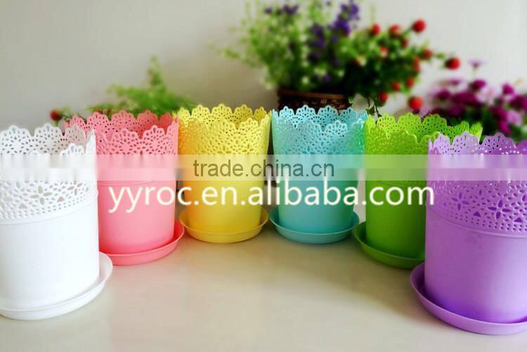 Modern flower pot
