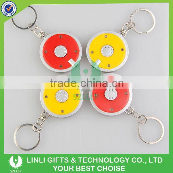 Plastic Round-Shape LED Flash Light Keychain