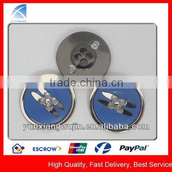 YX5537 Metal Embossed 2 Holes Antique Silver Metal Button