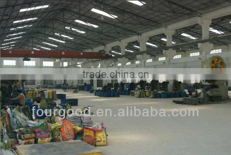 China Fosha Factory !! supermaket wire metal basket &Cargo basket 4 ways iron basket