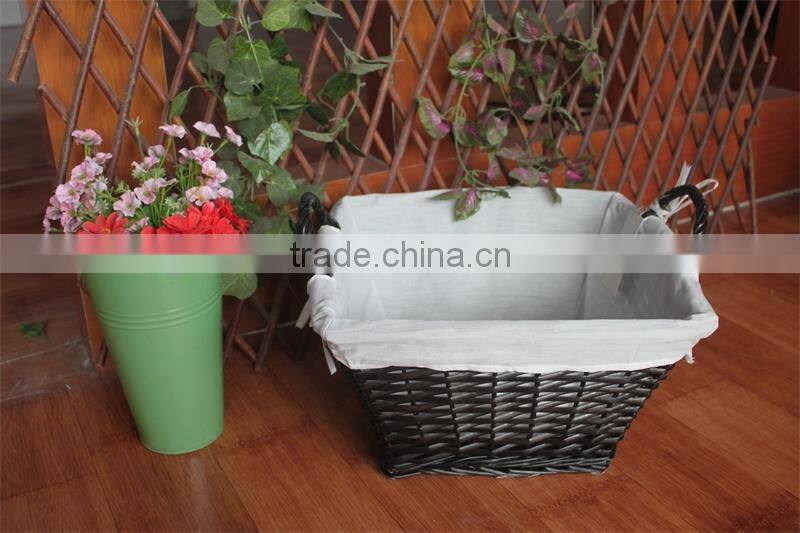 black half willow stock basket with fabric liner