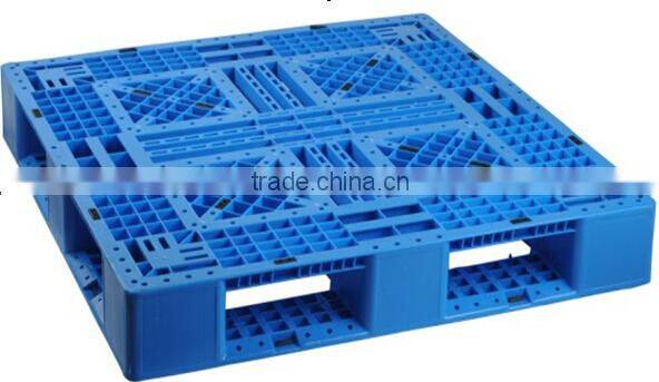 China Manufacturer of High Quality 4 Way Entry Pallet