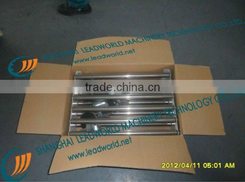 Automatic box sealing machine, automatic carton box sealing machine, carton box packing machine