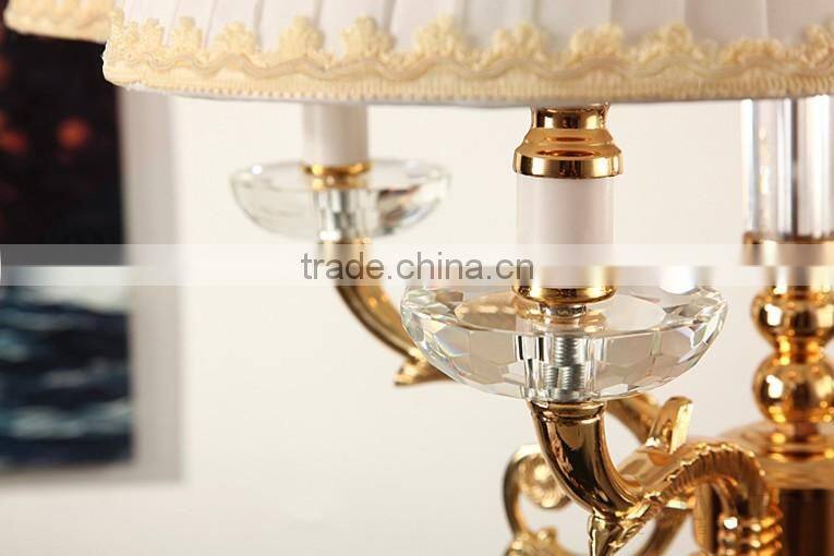 Four heads clear crystal table lamp with lampshade