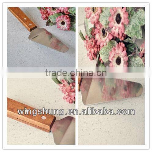 High Quality Stainless steel Pizza/Cake Cutters Wheels Pizza Shovel Bakeware Tools size 25*6CM easy to use