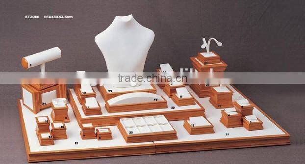 Custom design shop decora ring earring necklace painted wooden jewelry display set