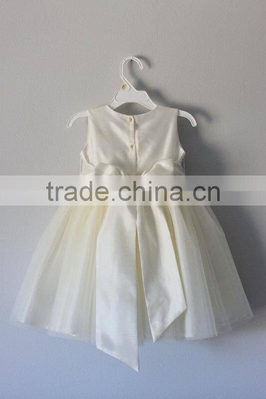 New model Factory wholesale baby Clothes one piece summer stain cheap Children's Boutique fashion baby girl white dress