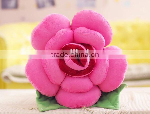 2015 new design plush flower shaped pillow