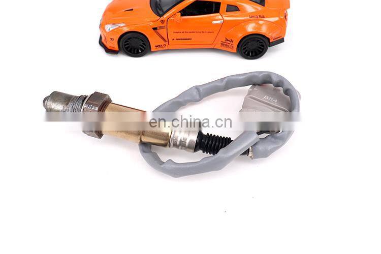 Automotive Spare Parts For Audi A4 B9 8W 2.0TFSI 140kW Oxygen Sensor 8R0906262E