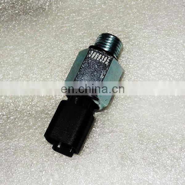 70180319 Diesel Engine Oil Pressure Sensor 70180319 diesel engine truck parts