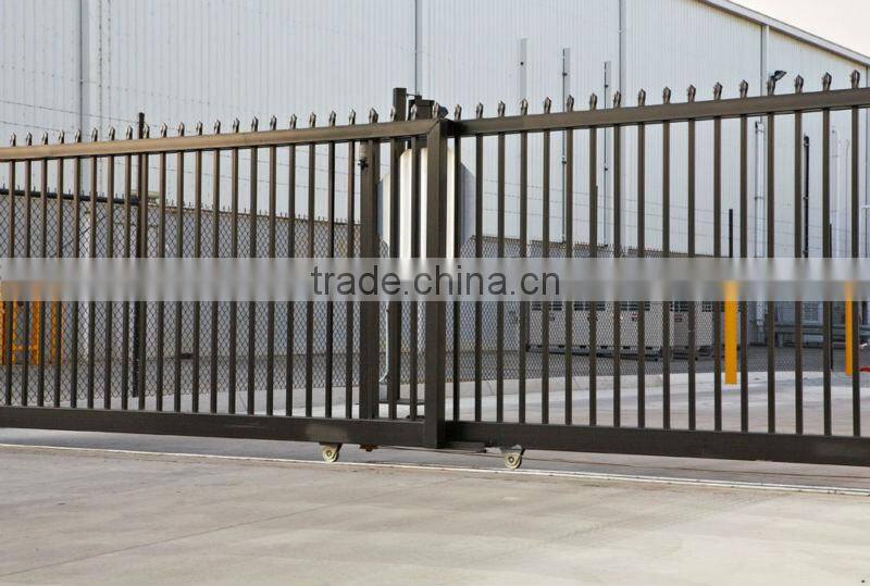 Spear top tubular steel fence and slide gate hot sale