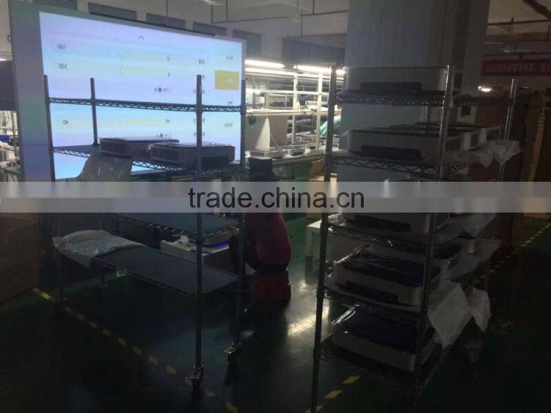 2016 the smallest DLP 50Lumens Brightness Mini Projector and Pocket Business projecctor