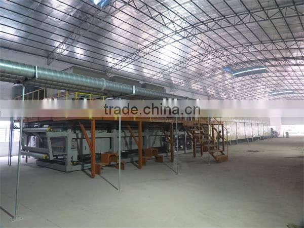 Nonwoven of sanitary napkin making machine