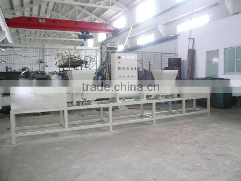 Sell wood sawdust block machine used for wood pallet