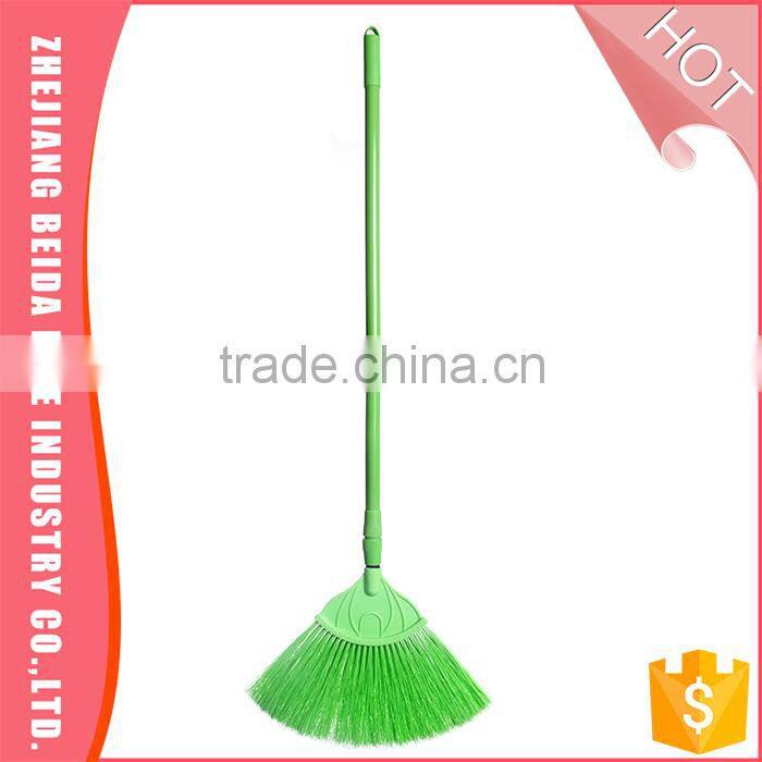 High quality wholesale professional made plastic rubber broom