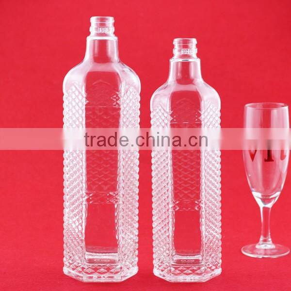 Hot sale apple shape beverage bottles glass hennessyneddf bottles bulleitdfg bottle 500ml