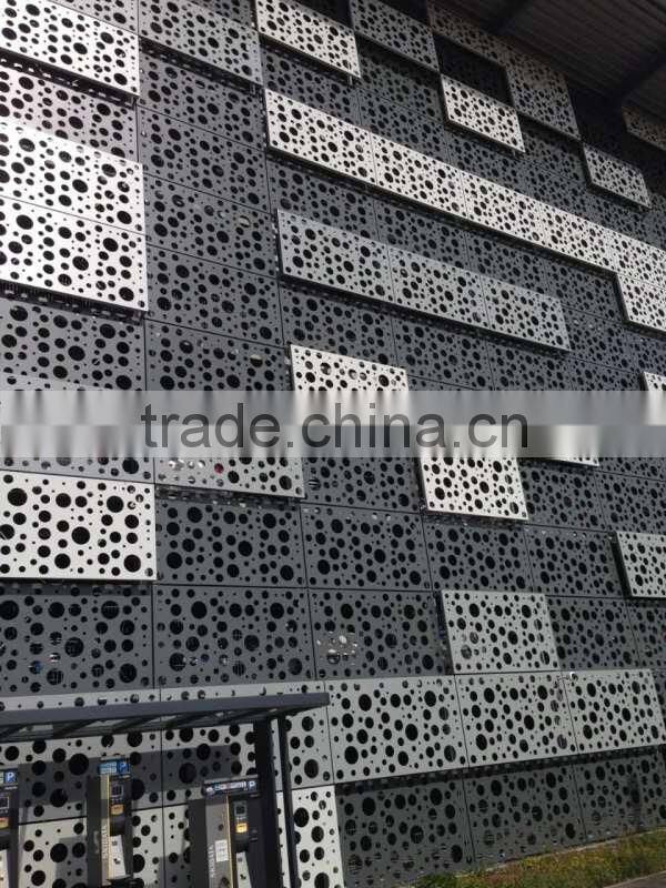 Stainless steel perforated metal sheet