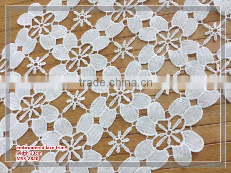 the high quality white color dress and bag lace trim