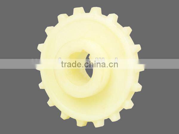 25.4mm pitch Solid Top 7705 modular plastic conveyor belt for filling machinery