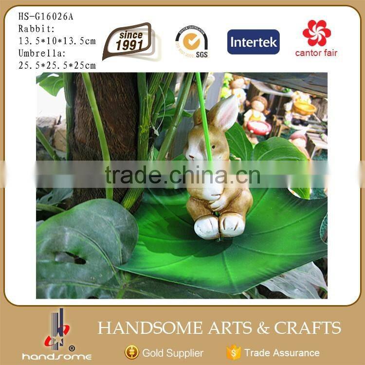 Outdoor Ceramic Rabbit Figurine Animal Statues and Iron Umbrella Garden Decoration Bird Feeder