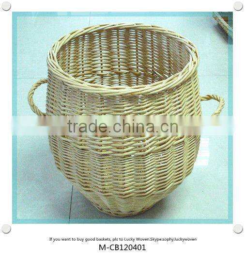 Cups shaped wicker basket with handle