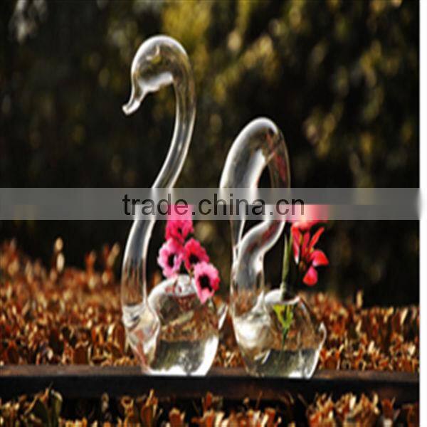 Clear glass vase,glass swans