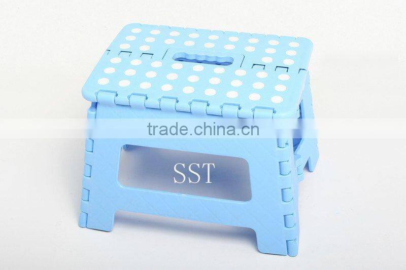 OUTDOOR small and exquisite garden plastic folding stool for camper