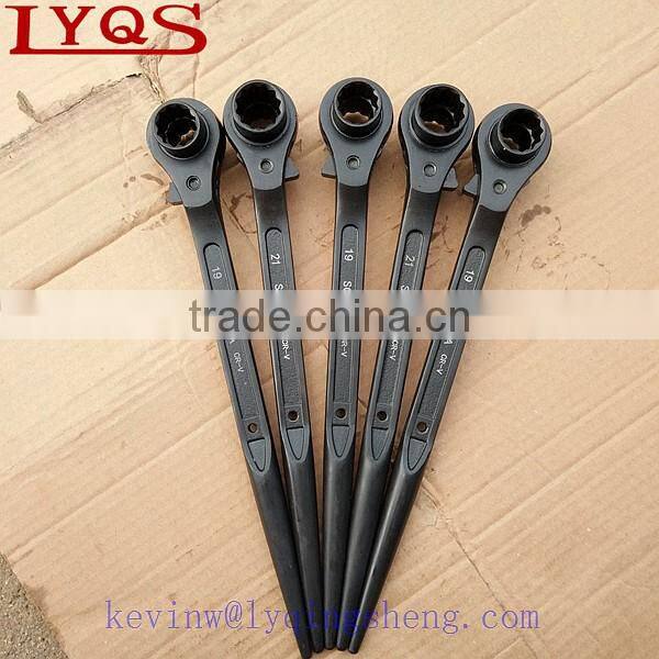 Multi-fuction adjustable wrench and pipe wrench