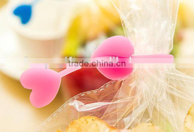 Hot promotional sealing clip silicone sealing clip plastic bag seal clips