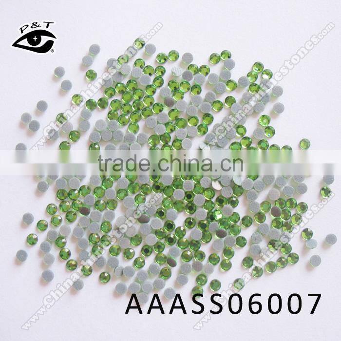 Hot fix Rhinestone 2mm ss06 Peridot Color Rhinestone for clothing