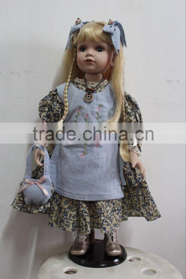Dubai Dragonmart 2005 Ceramic Doll Porcelain Doll ,Iran Saudi,Arabic Fashion