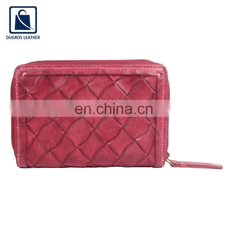 Attractive Pattern Highest Selling Silver Antique Fitting Eye Catching Pattern Luxury Genuine Leather Women Wallet