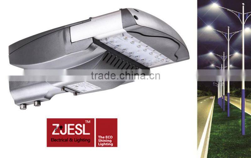 hot new products for 2016 China supplier IP66 waterproof CE outdoor LED street light