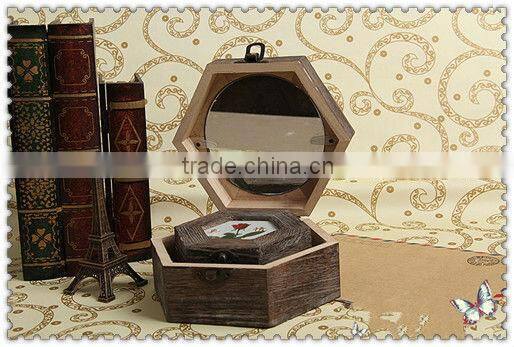 Polygon wooden box